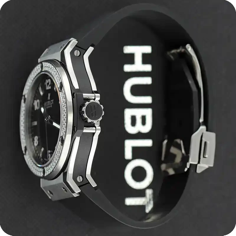 ساعت مچی هابلوت زنانه دور نگین Hublot 07.webp
